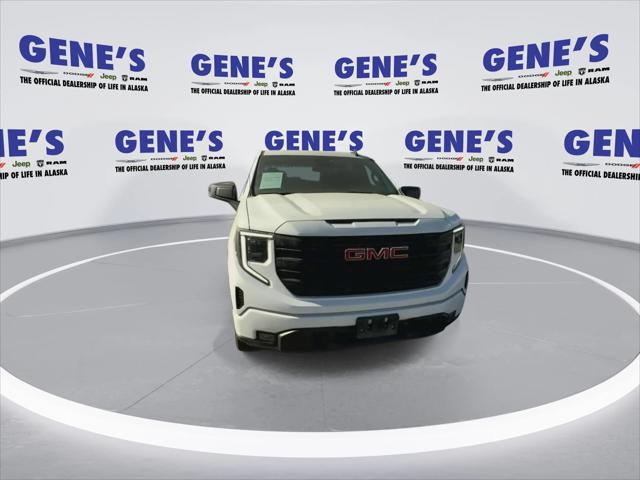 2022 GMC Sierra 1500 4WD Crew Cab Short Box Elevation with 3SB