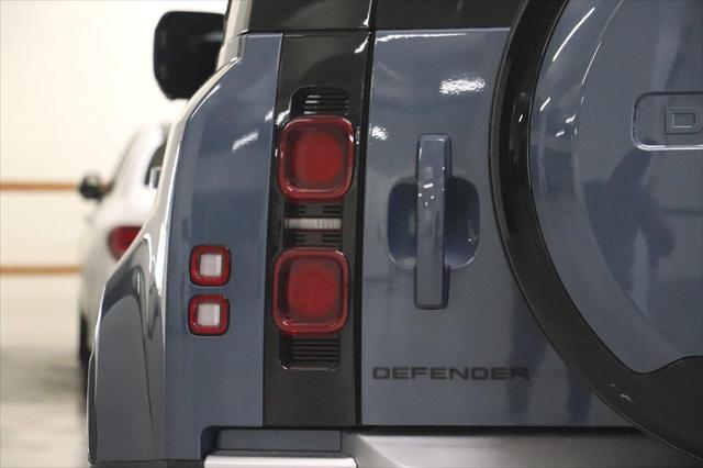 2023 Land Rover Defender S