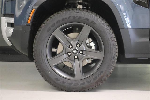 2023 Land Rover Defender S