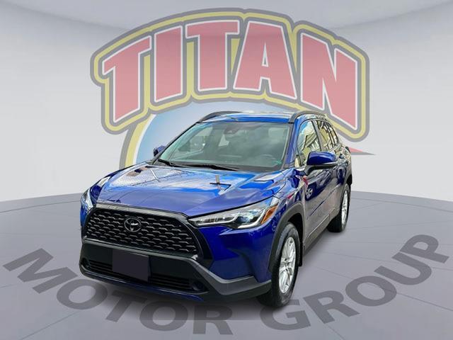 2022 Toyota Corolla Cross LE [12]