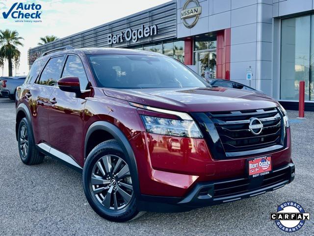 2022 Nissan Pathfinder SV 2WD 2022 Nissan Pathfinder SV 2WD