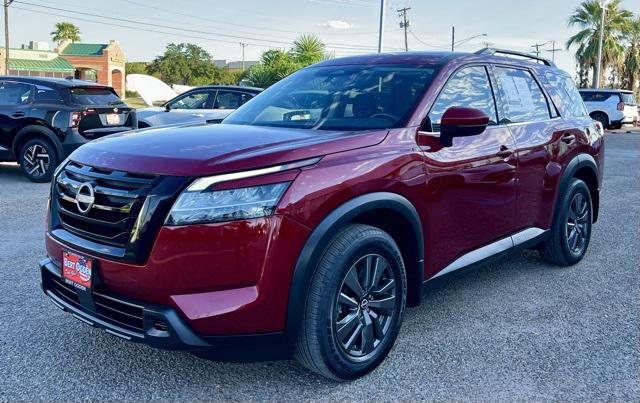 2022 Nissan Pathfinder SV 2WD 2022 Nissan Pathfinder SV 2WD
