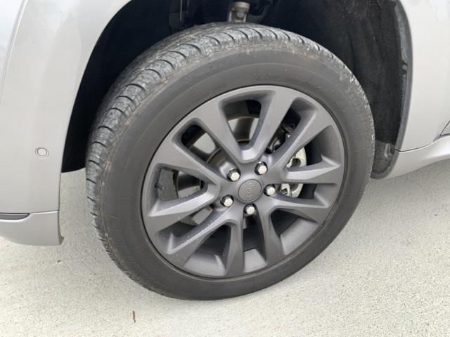 2019 Jeep Grand Cherokee High Altitude 4x4 2019 Jeep Grand Cherokee High Altitude 4x4