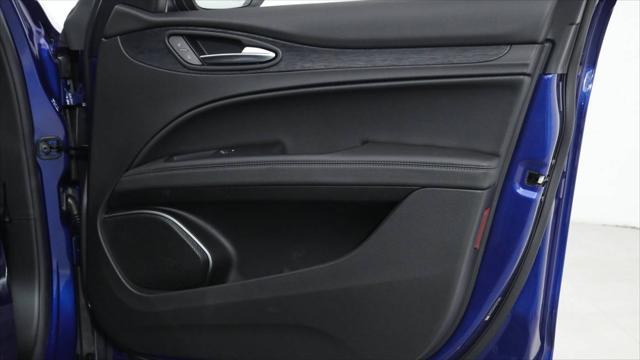 2023 Alfa Romeo Stelvio Sprint RWD