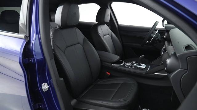2023 Alfa Romeo Stelvio Sprint RWD