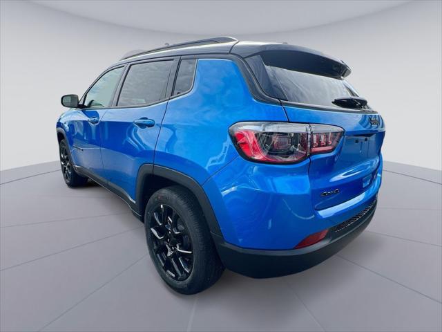 2022 Jeep Compass COMPASS ALTITUDE 4X4