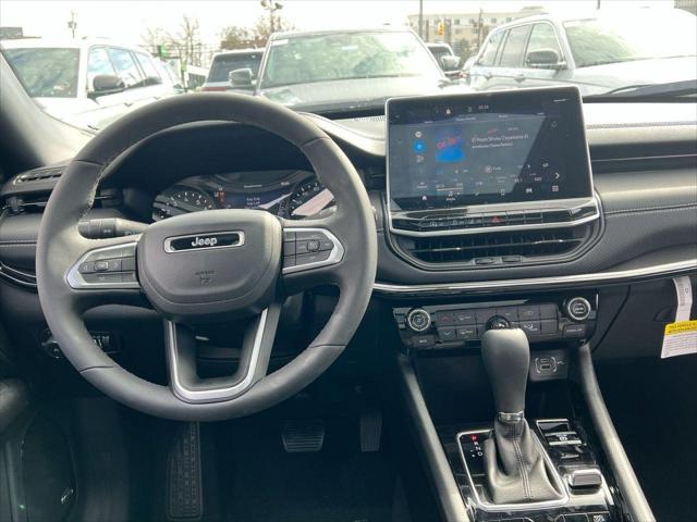 2022 Jeep Compass COMPASS ALTITUDE 4X4