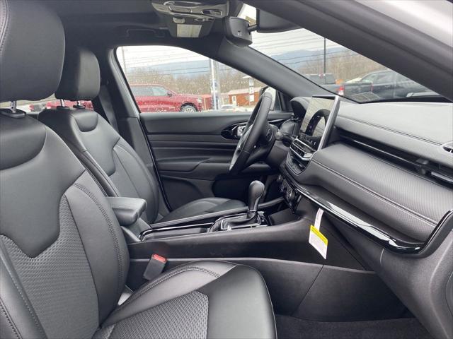 2022 Jeep Compass COMPASS ALTITUDE 4X4