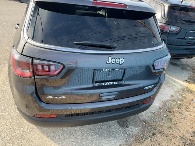 2022 Jeep Compass COMPASS LATITUDE 4X4