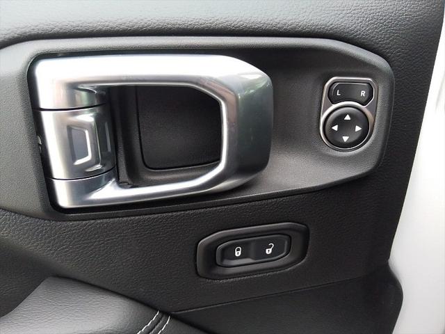 2023 Jeep Wrangler WRANGLER 4-DOOR SAHARA 4X4