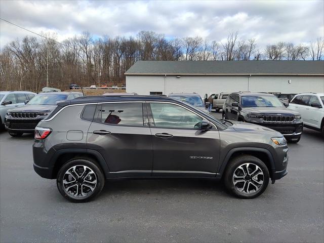 2022 Jeep Compass COMPASS LIMITED 4X4