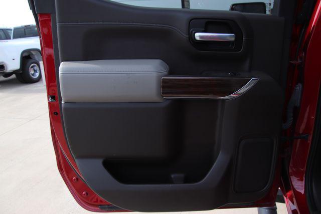 2021 Chevrolet Silverado 1500 4WD Crew Cab Short Bed RST
