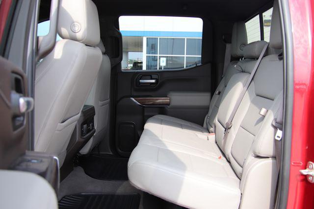 2021 Chevrolet Silverado 1500 4WD Crew Cab Short Bed RST