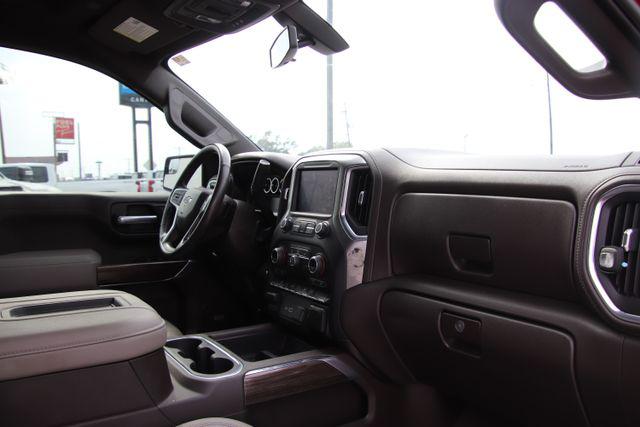 2021 Chevrolet Silverado 1500 4WD Crew Cab Short Bed RST