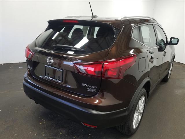 2017 Nissan Rogue Sport SV
