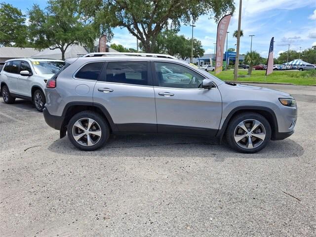 2020 Jeep Cherokee Limited FWD