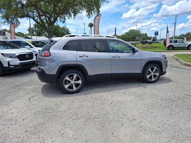 2020 Jeep Cherokee Limited FWD