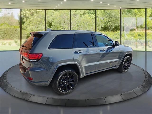 2021 Jeep Grand Cherokee Laredo X 4x4