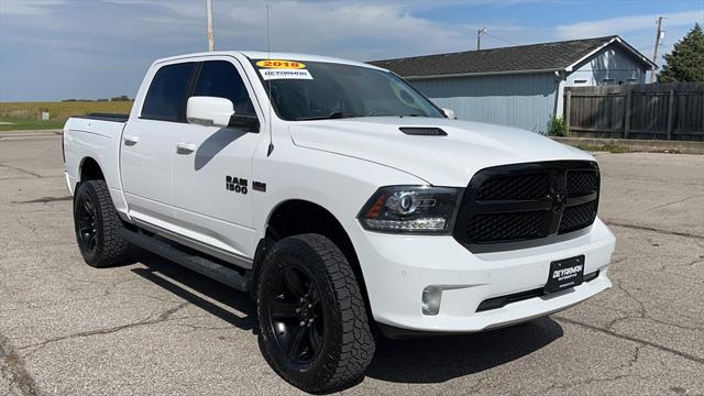 2018 RAM 1500 Night Crew Cab 4x4 57 Box