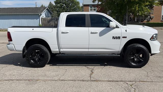 2018 RAM 1500 Night Crew Cab 4x4 57 Box