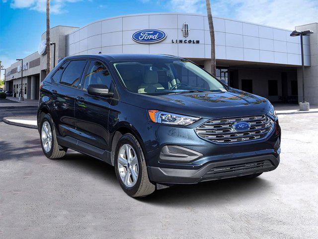 2022 Ford Edge SE's photo