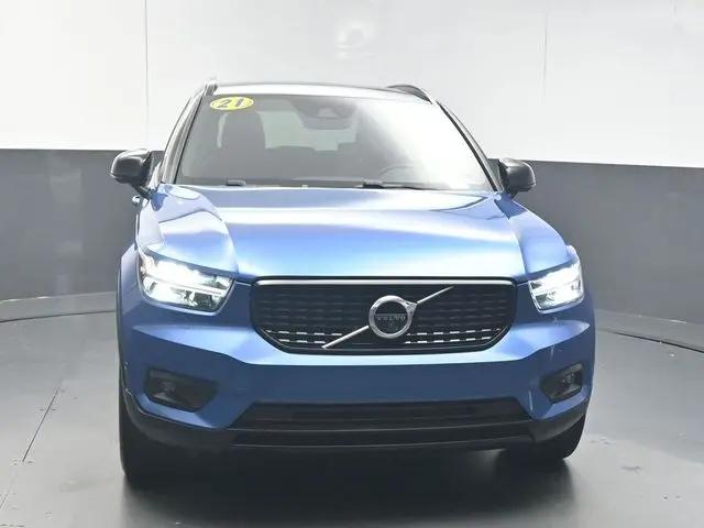 2021 Volvo XC40 T4 R-Design