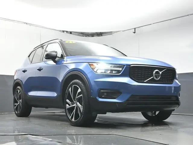 2021 Volvo XC40 T4 R-Design