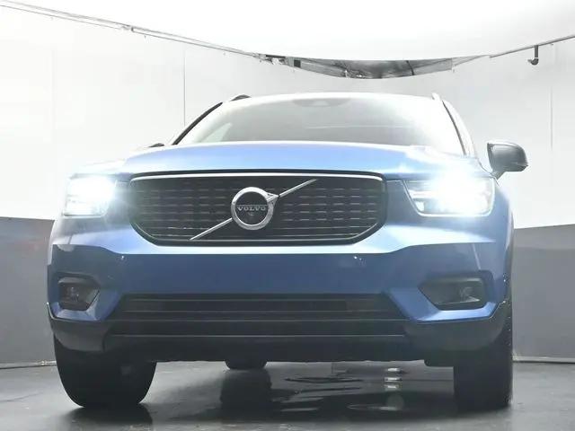 2021 Volvo XC40 T4 R-Design