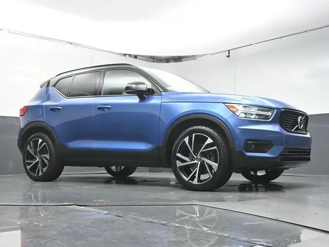 2021 Volvo XC40 T4 R-Design