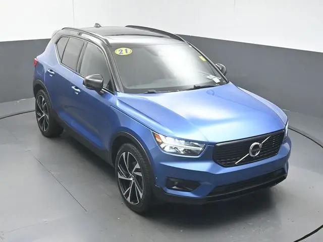 2021 Volvo XC40 T4 R-Design