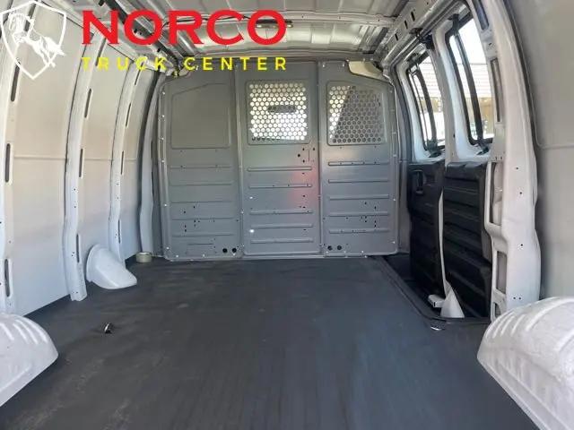 2019 Chevrolet Express Work Van
