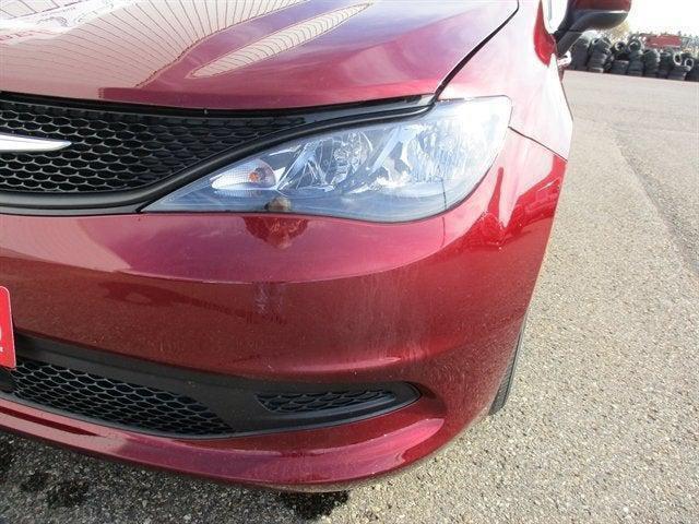 2022 Chrysler Voyager LX 2022 Chrysler Voyager LX