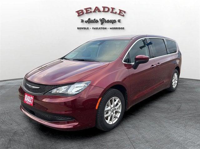 2022 Chrysler Voyager LX 2022 Chrysler Voyager LX