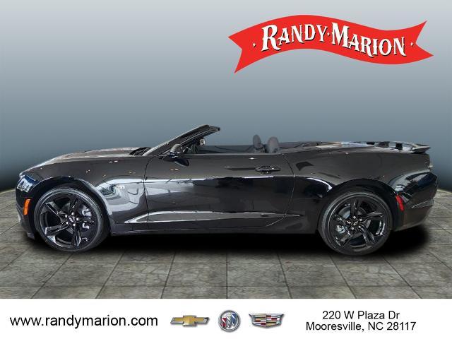 2023 Chevrolet Camaro RWD Convertible 2LT