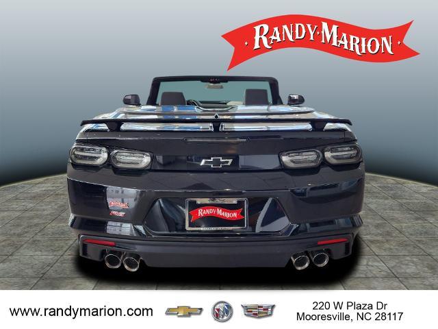 2023 Chevrolet Camaro RWD Convertible 2LT