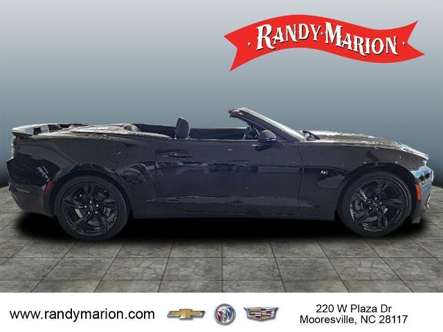 2023 Chevrolet Camaro RWD Convertible 2LT