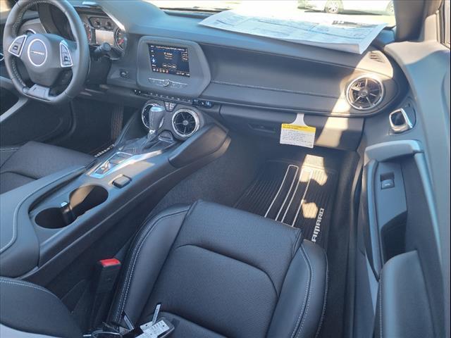 2023 Chevrolet Camaro RWD Convertible 2LT