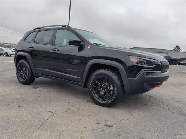 2022 Jeep Cherokee CHEROKEE TRAILHAWK 4X4