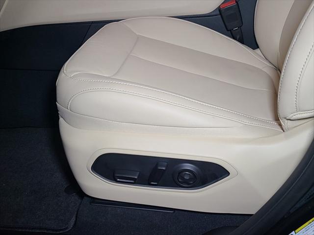 2023 Jeep Grand Cherokee GRAND CHEROKEE L LIMITED 4X4