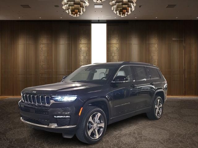 2023 Jeep Grand Cherokee GRAND CHEROKEE L LIMITED 4X4