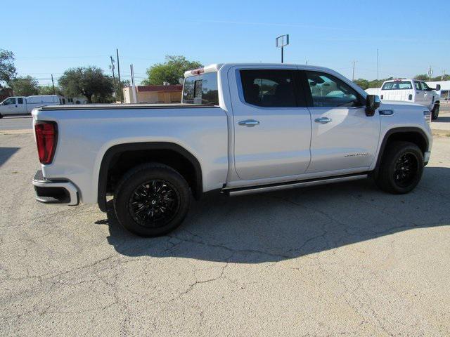 2022 GMC Sierra 1500 4WD Crew Cab Short Box Denali