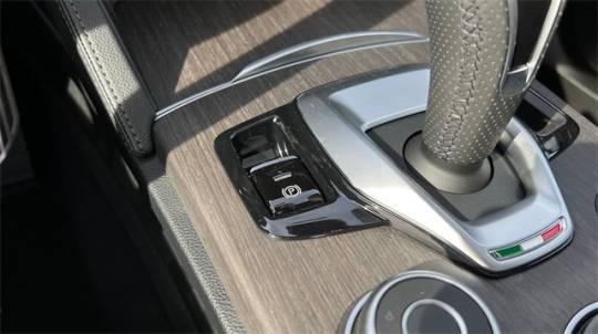2023 Alfa Romeo Stelvio Ti AWD