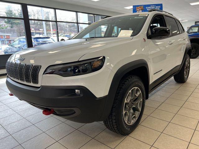 2022 Jeep Cherokee CHEROKEE TRAILHAWK 4X4