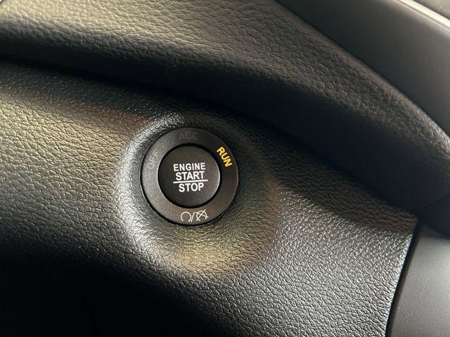 2022 Jeep Cherokee CHEROKEE TRAILHAWK 4X4