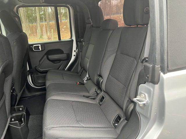 2023 Jeep Gladiator GLADIATOR SPORT S 4X4