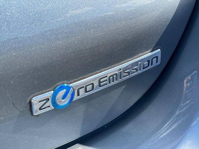 2014 Nissan LEAF S