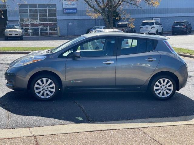 2014 Nissan LEAF S