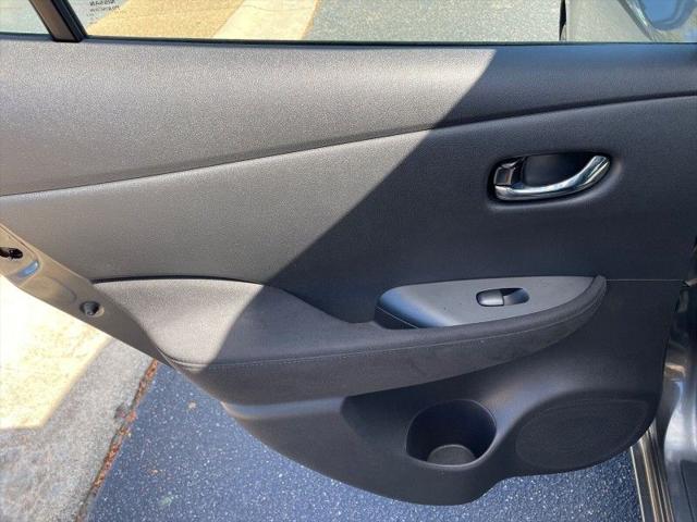 2014 Nissan LEAF S