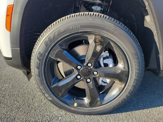 2023 Jeep Grand Cherokee GRAND CHEROKEE L ALTITUDE 4X4