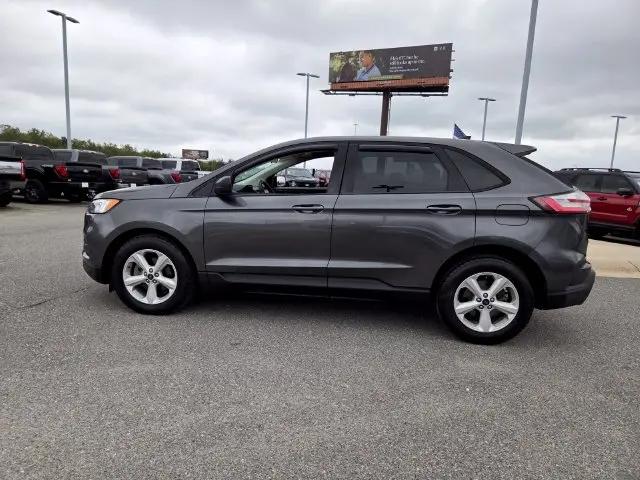 2020 Ford Edge SE